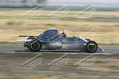 media/Jun-01-2024-CalClub SCCA (Sat) [[0aa0dc4a91]]/Group 4/Race/